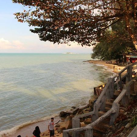 New Seaview Cozy Modern Beach House Tanjung Bungah  Εξωτερικό φωτογραφία