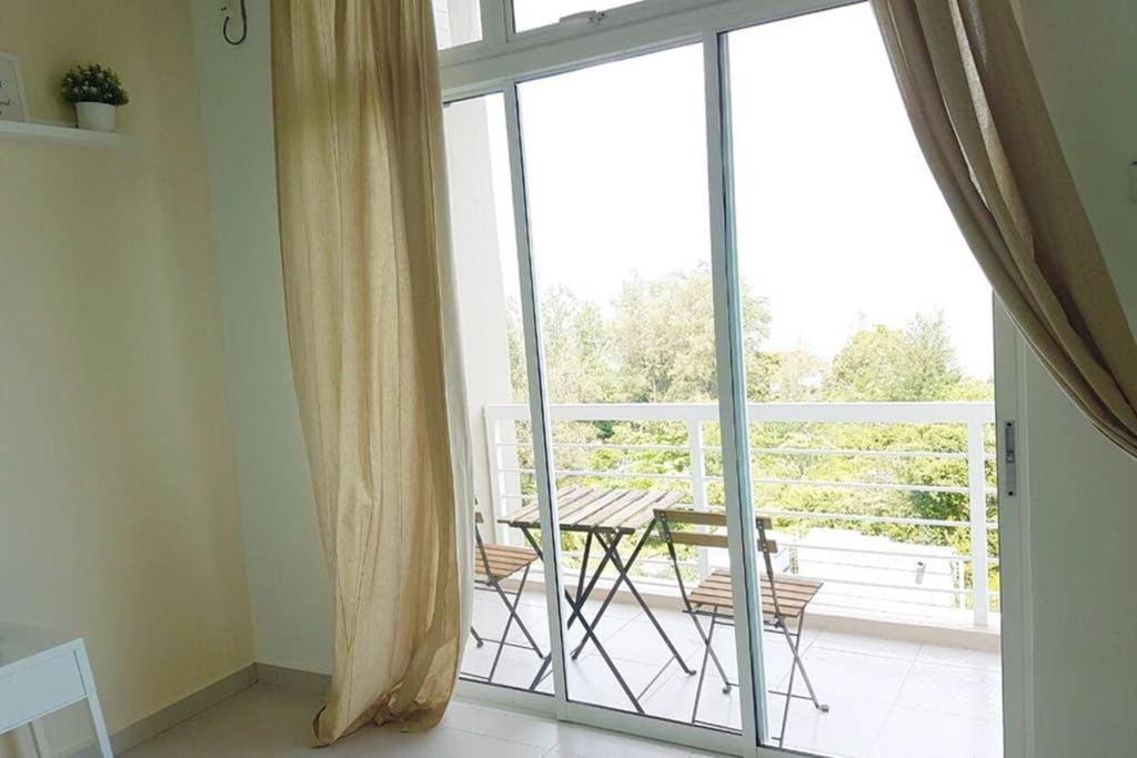 New Seaview Cozy Modern Beach House Tanjung Bungah  Εξωτερικό φωτογραφία