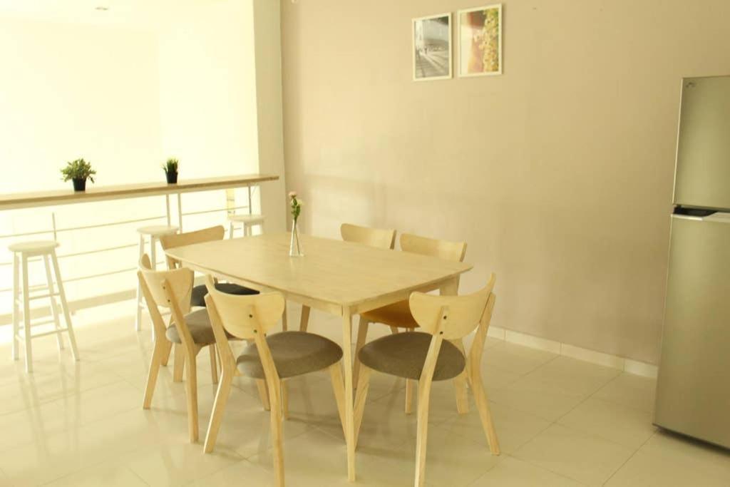 New Seaview Cozy Modern Beach House Tanjung Bungah  Εξωτερικό φωτογραφία